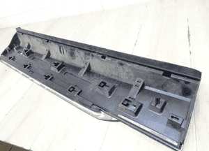 Listwa drzwi prawy przód VW Tiguan 5NA854940AH 7