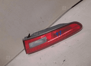 ALFA ROMEO GIULIETTA 2010 - klapa tył LAMPA PRAWA PRAWE W KLAPE 4