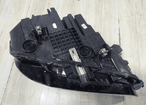BMW X1 F48 LCI lampa lewa FULL LED 5A01177-03 7