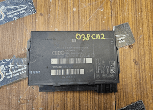 Moduł 8E0959433AH Sterownik Komputer Komfortu Audi A4 B6 B7 Europa 1