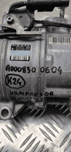 Mercedes W214 kompresor klimatyzacji A0008300604 9