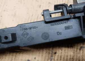 Klamka zewnętrzna drzwi prawy przód przednia prawa Renault Laguna II 8200004747 3