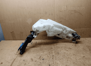 Zbiorniczek spryskiwaczy pompka Audi A6 C6 4F0955452B 4F0955451P 4F0955453 4