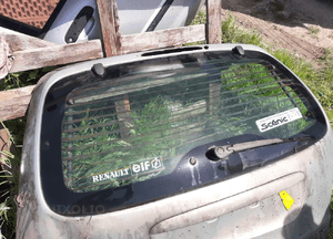 Renault Scenic 01r  Szyba tylna tył otwierana 1