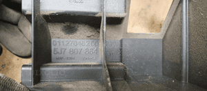 Ślizg zderzaka prawy tył tylny prawy Skoda Roomster 5J7807864 4