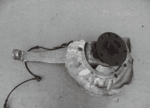 ZWROTNICA PIASTA PRAWA PRZÓD AUDI Q7 CAYENNE 1