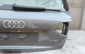 Tylna klapa audi A4 B8 avant LX7R 2012 5