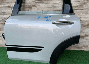 DRZWI MINI F54 A62 3