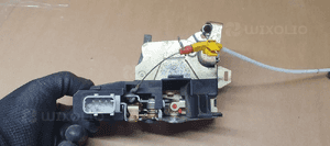Zamek prawy przód BMW 5 E39 Europa 8352165 5