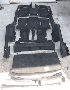 MERCEDES R 251 tapicerki bagażnika boczki dywanik