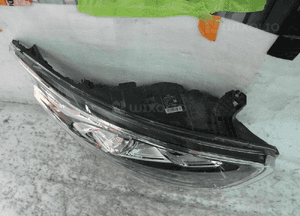 Ford custom lift lampa przednia prawa 3