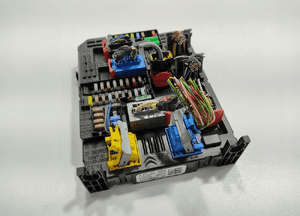 Moduł bsm skrzynka bezpieczników citroen DS3 9830790580 2016-2019 lift 3