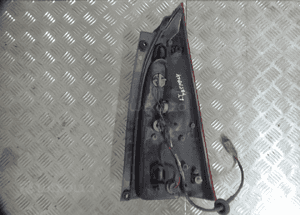 Lampa lewy tył mazda premacy kombi 2000R. 2
