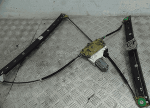 PODNOŚNIK SZYBY PRAWY PRZÓD AUDI Q7 4L 2