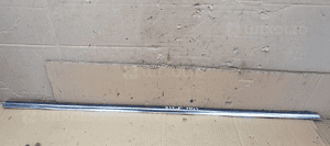 Listwa zgarniająca drzwi prawy przód chrom VW Passat B5 FL 3B0837478E 1