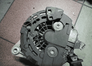 alternator yaris 1.0 3