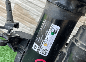 ZWROTNICA WAHACZE AMORTYZATOR BMW 8 G15 G14 4x4 5