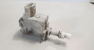 AUDI A8 D3 SILNICZEK KLAPKI PALIWA 4E0810773A 1