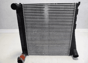 LAND ROVER DISCOVERY 4 3.0 CHŁODNICA INTERCOOLER 2