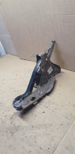 Pedał hamulca VW Transporter T5 7H1721143 2