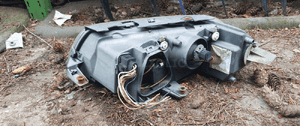 Przod przednia lampa prawa volkswagen passat B5 4