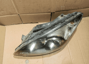 Lampa lewy przód lewa przednia hyundai I30 lift 10-12 2