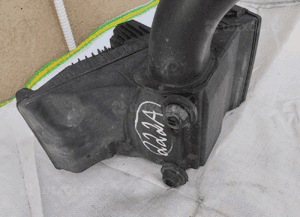 Obudowa filtra powietrza renault clio iii modus 3 1.4 16V 8200398989 2