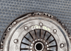 Sprzęgło Dwumasa LUK Tarcza Docisk SACHS 1.8 T 2.0 ALT 130 KM Audi A4 B6 B7 VW 4