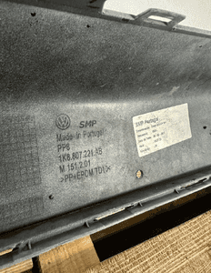 Zderzak przód przedni vw scirocco 1K8 lift fl r-line R20 1K8807221AB cały 7