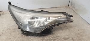 Toyota avensis T29 16-19R lampa prawa przod uk 1