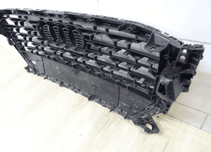 Grill atrapa zderzaka audi Q2 81A 81A853651 8
