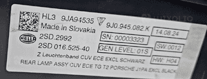 Porsche Taycan Turismo Lampa Środek Tył ECE 9J0945082K 7