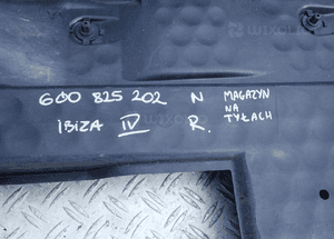Płyta pod auto prawa seat ibiza iv 4 6J 6Q0825202N radom 2