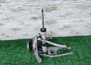 ZWROTNICA WAHACZ AMORTYZATOR BMW M3 M4 8095657 1