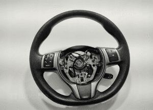 Kierownica multifunkcyjna toyota yaris iii 45100-0D480 2014-2017 2