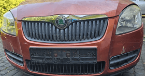 Skoda Fabia II 2 zderzak przód przedni grill  9771 1