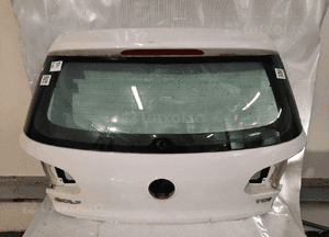 Klapa bagażnika tył tylna vw volkswagen golf 6 LB9A biała hb 1