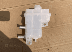 Zbiorniczek wyrównawczy płynu chłodniczego Toyota RAV4 V 19- 2.5 Hybrid 3