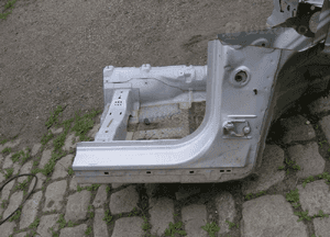 Mondeo MK5 ćwiartka słupek próg prawy przód 1
