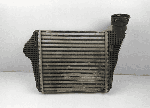 CHŁODNICA INTERCOOLER PORSCHE MACAN TURBO 1