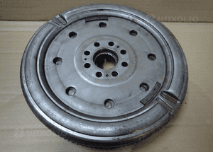 KOMPLETNE SPRZĘGŁO VW AUDI 2.0 TFSI 06J105206AE 2