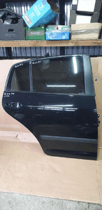 Drzwi prawy tył tylne prawe VW Golf V Plus LC9Z 1