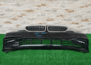 Zderzak bmw 5 G30 G31 sport 1