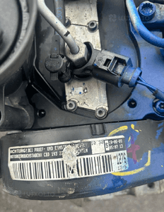 Silnik kompletny Passat Eos Jetta 2.0 TDI CBD 10r 2