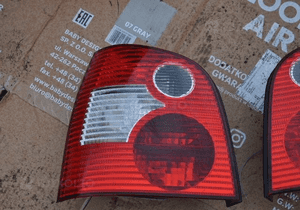 polo 9N lampa prawa WYSYŁKA 1