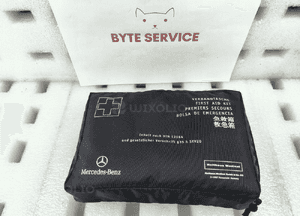 Mercedes Apteczka samochodowa Oryginalna do 2026 2