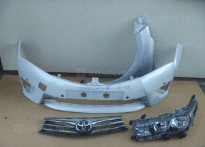 Toyota corolla E16 lift zderzak przedni kratki atrapa 14