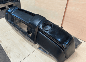 Zderzak czarny  przód przedni Land Rover Discovery II 2 2002-2004 lift lifting 3