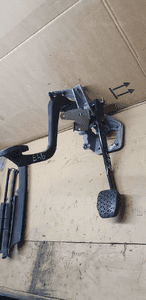 Pedały pedał hamulca sprzęgła BMW 3 E46 1163870 2229128 3