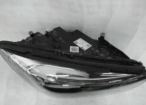 Mercedes W247 247 full led idealna nie naprawiana lampa przednia prawa 4
